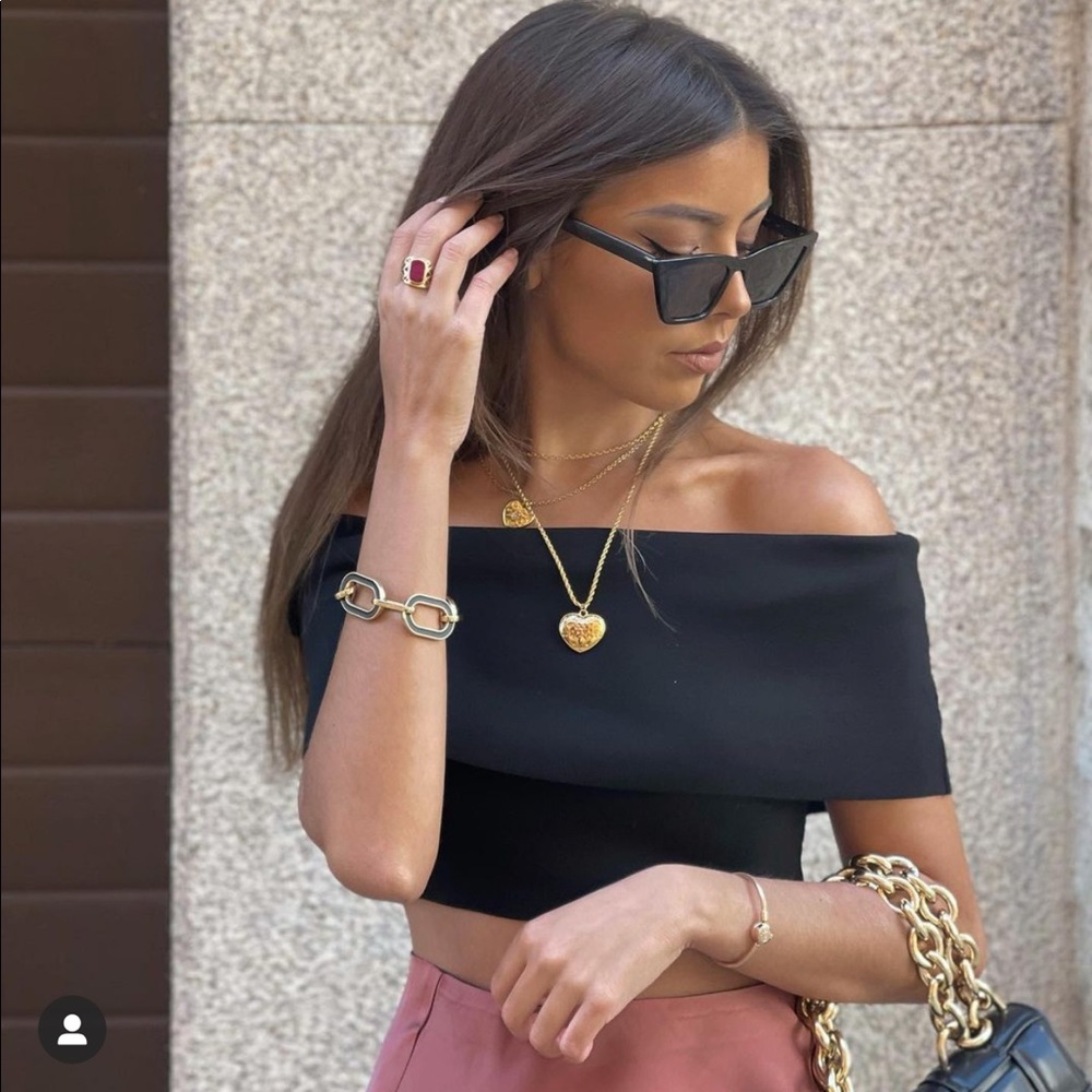 Zara Black Off-Shoulder Crop Top